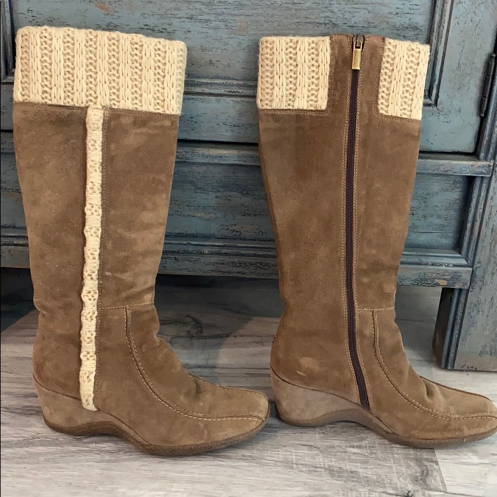 Aquatalia boots